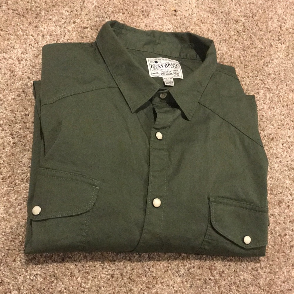 Lucky brand Men’s button down XXL